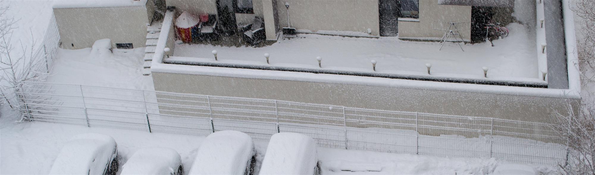 Building Management 101: 5 Winter Warning Signs to Address Before They Become Major Problems